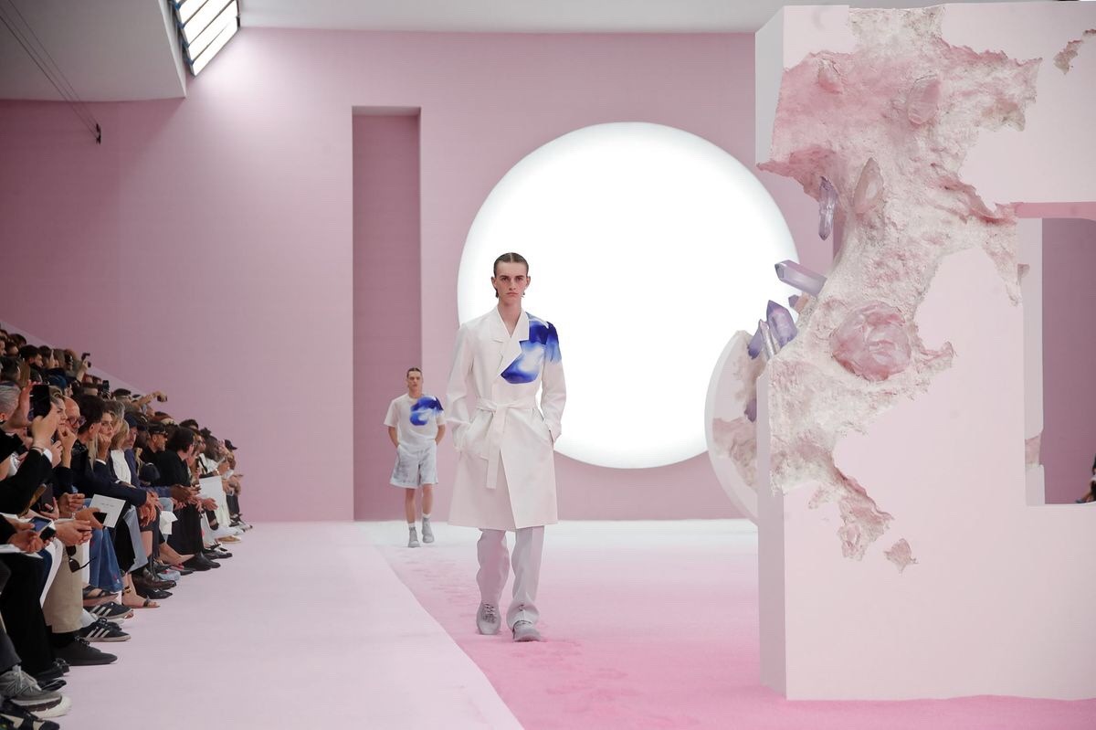 soultobeloved:  dior ss20 menswear 🌸