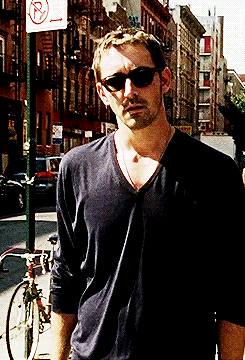 leepace71:Lee Pace, 30 Beats…