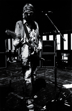 kurtcobain-nirvana5: Kurt Cobain - The Last Session, Roseland, New York, NY, US (07.22.93) Photo by Jesse Frohman. 