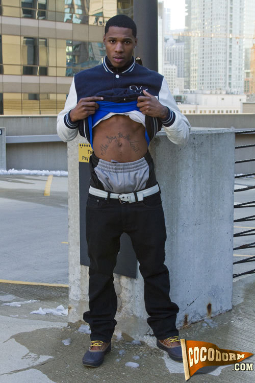 letsspillsometea2:  yoo i cant is this you @lcorn13 Leon Lance  photo set 1