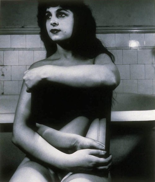 almavio:  Bill Brandt (1904-1983) | Nude, from Perspectives of Nudes series,1952