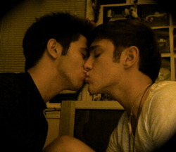 Gay Kisses And Love