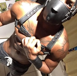 blkmilk:  #LEATHER 