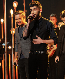 harrystylesdaily:  X Factor USA - 11/20 