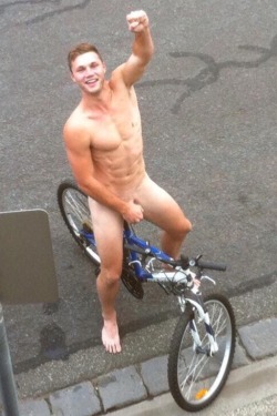gay-spyuk:  Ride it #gayspy #gaywankbank