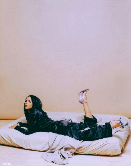 foreverrikk:  RAW. LIYAH. 