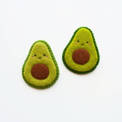 As promised the avocados are listed in my Etsy shop. They were so much fun to make! ☺ . . . #feltbro