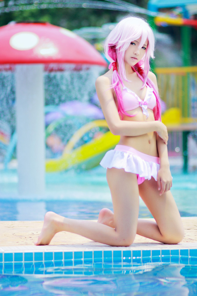 cosplayeverywhere:  Guilty Crown (ギルティクラウン) ~ Inori Yuzuriha (楪いのり)