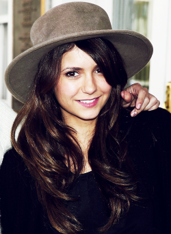 salvatore-vampire:  Nina Dobrev at Savannah