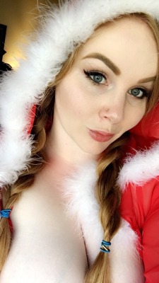 kittentoys:  ‘Tis the season to remember I’m the cutest