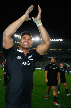 roscoe66:  Julian Savea of the New Zealand