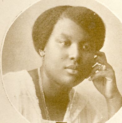 so-dayi:  haitianhistory:  Portraits of some elite Haitian women in the late 19th