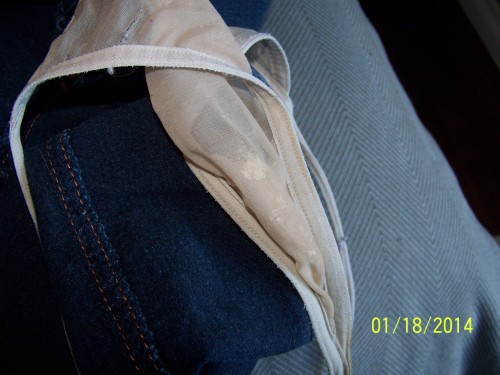worndirtypanties:  From the outside looking in. Can you see the dried pussy cream?