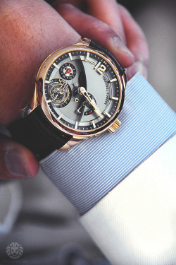 watchanish:  Behind the scenes with Greubel Forsey.More of our footage at WatchAnish.com. 