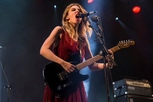 wolfalices: Ellie Rowsell at NOS Alive on July 7, 2016 in Lisbon