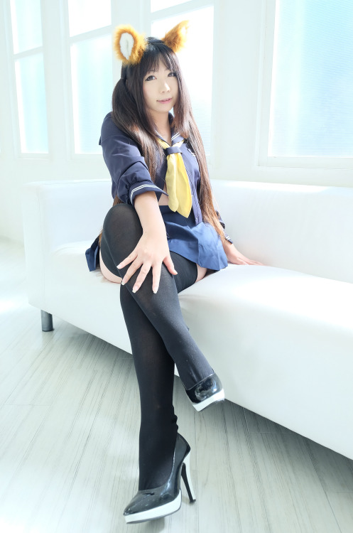 Cute Cosplay Girl Higurashi Rin (Kitsune-Chan 2) 1-1