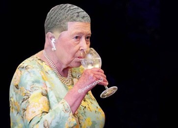 juelzsantanabandana:  sonofsparda:   juelzsantanabandana:  callelindberg:   yellowjuice:      Mood board   additional mode   Hello kings may I join you  Got any room for one more?   Wavy Crockett got these haters seasick  