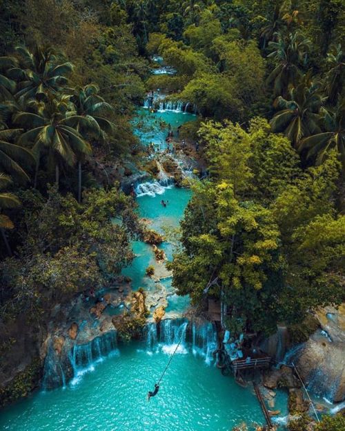 folklifestyle:
“wishing we were someplace tropical right about now, but instead, enjoy this incredible moment from @natluperte at cambugahay falls. -
what tropical destinations are on your bucket list? 🌴🐠🌊 #liveauthentic https://ift.tt/2Iqu4iA
”