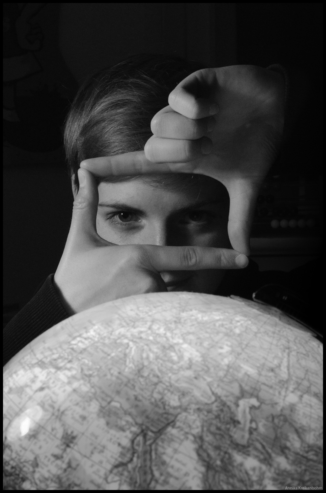 photosworthseeing:  SUBMISSION SELFIE THEME DAY  Selfportait - Annok Thank you,