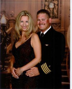 mymarinemindpart2:  Horny Navy wife and her