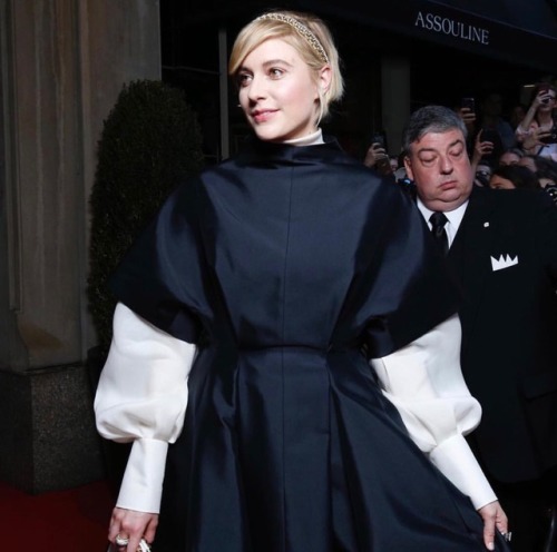 thebigsue:Greta Gerwig in The Row heading to the 2018 Met Gala