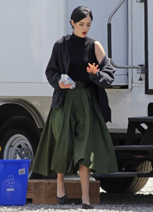 Krysten Ritter in flats