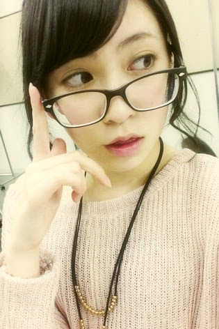 akibeya:  吉田朱里 - Google - おはぴよ(•ө•)ぴよぴよ みんな元気かーい？