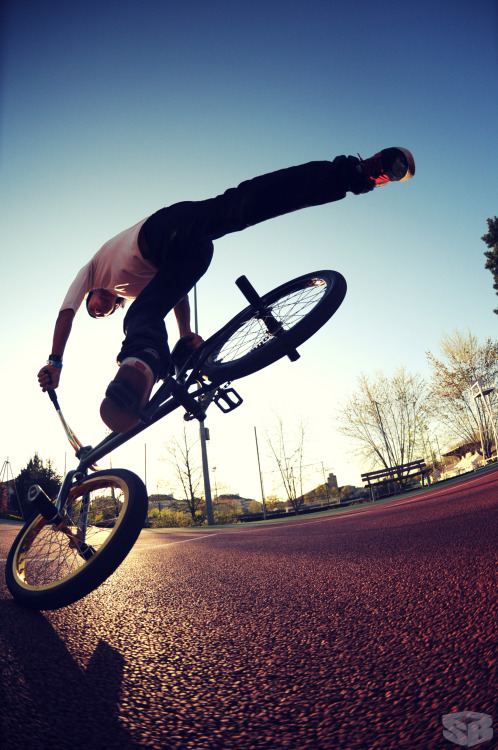 stephanebarphotos:  -T h r o w b a c k   t h u r s d a y - - Moto Sasaki(JPN) -Ninjaspin 2011 ©Stéph