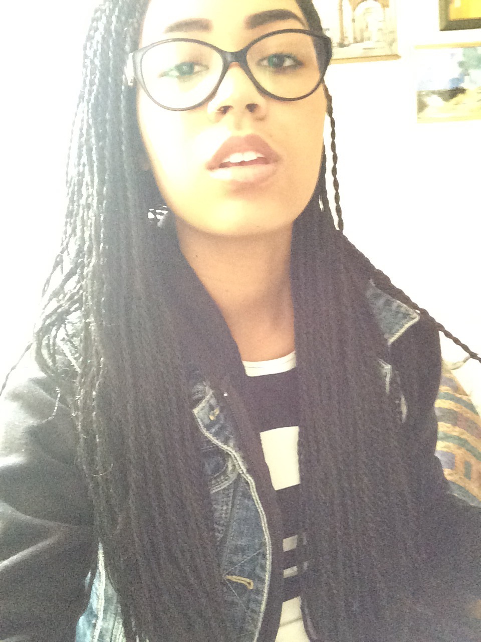 2jam4u:  ja-ll:  the lighting in my room is weird rn   going to a new church alone