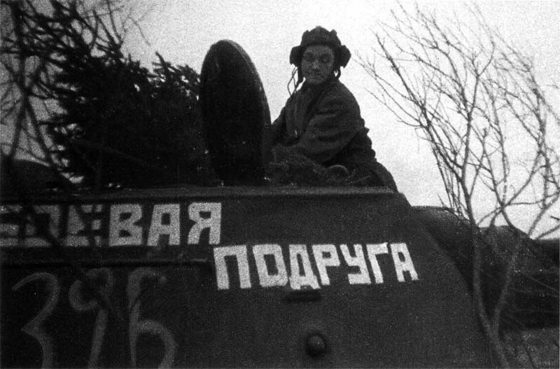 ultrafacts:  The words on her tank: Боевая подруга means Fighting Girlfriend