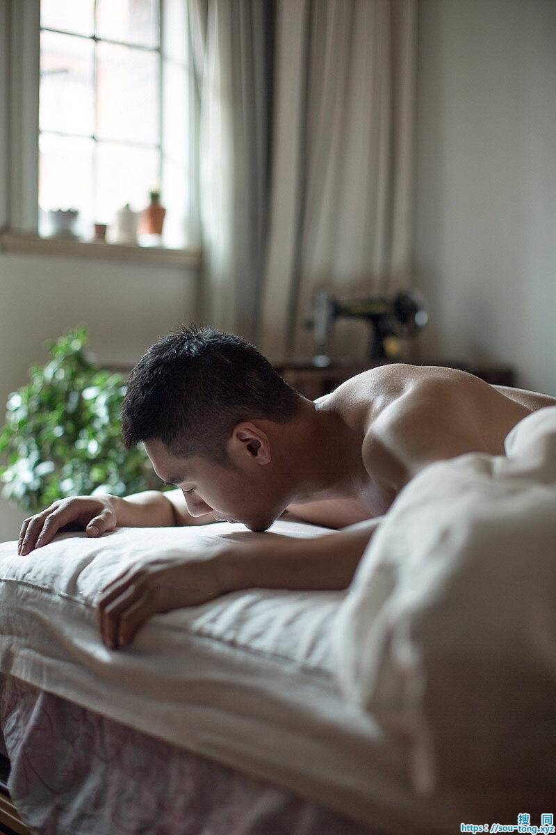 Viva!Asian hunks!