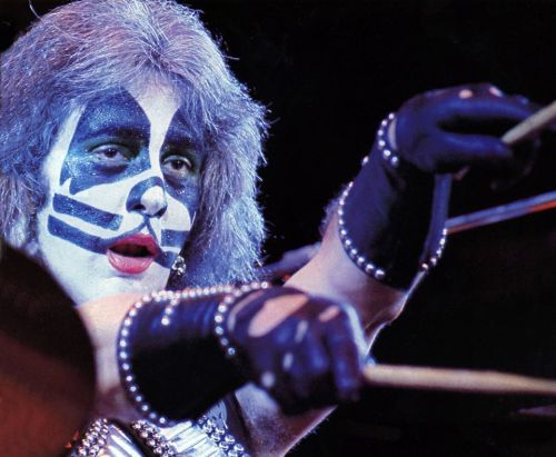 ladygroovie: ✨ KISS Boys Appreciation Post ✨Peter Criss