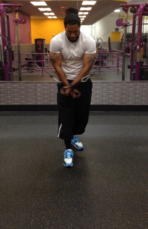 mrnothingsimpossible:  Still putting in that work in the gym!