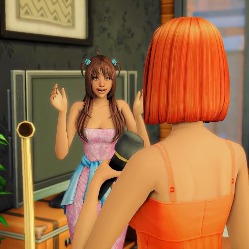 Sooo! She Moved Out Into Her New Apartment Shes Met The Neighbours Too