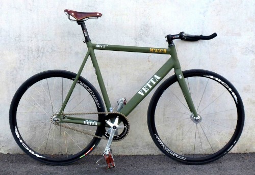 slick-whips:  Cinelli Mash