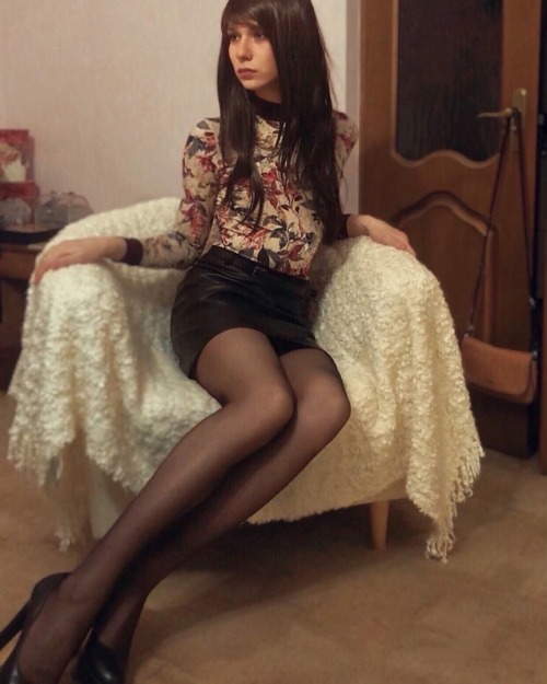 Tgirl, usually at home or alone, living in Italy