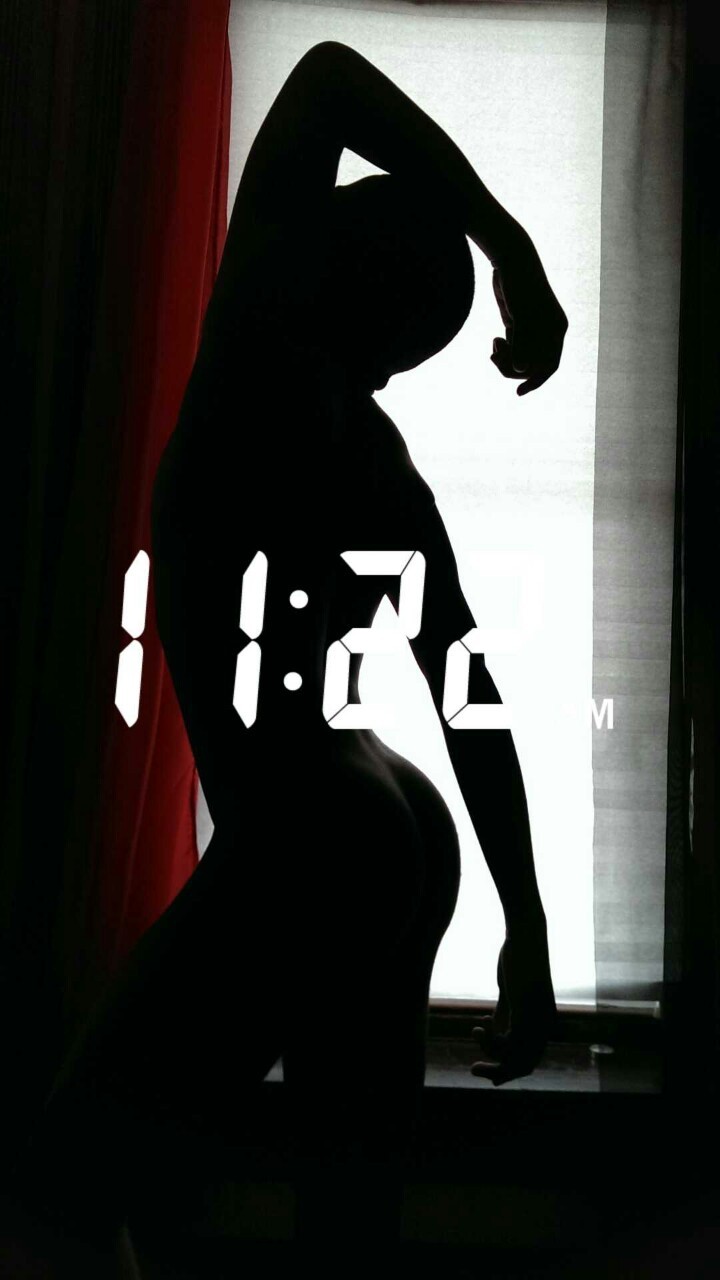 wastelandz:  Silhouette  This is so dam sexy