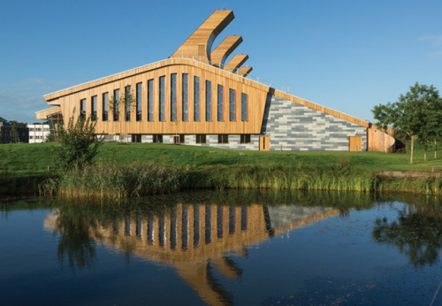 Fairhursts Design Group, GlaxoSmithKline Carbon Neutral Laboratory for Sustainable Chemistry at the 