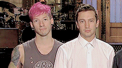 tylerandthejosephs:twenty one pilots’ promo for SNL