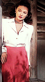  Gene Tierney outfits in “Leave her to Heaven” 