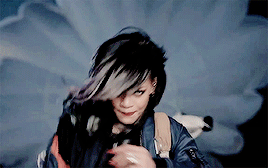 Rihanna ∞