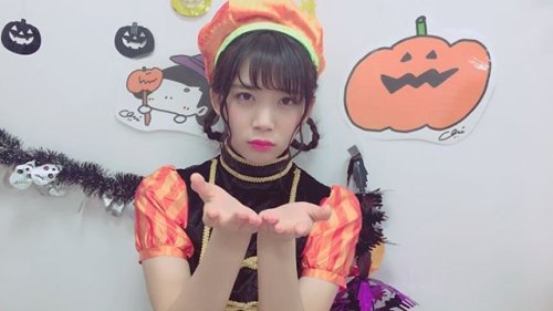 奈良未遥まとめ(インスタ連携)さんのツイート: #奈良未遥 t.co/yD6JnXAjox ハロウィン公演 私はかぼちゃの王子様になりました⭐️ トリックアトリート #がちゃカメラマン