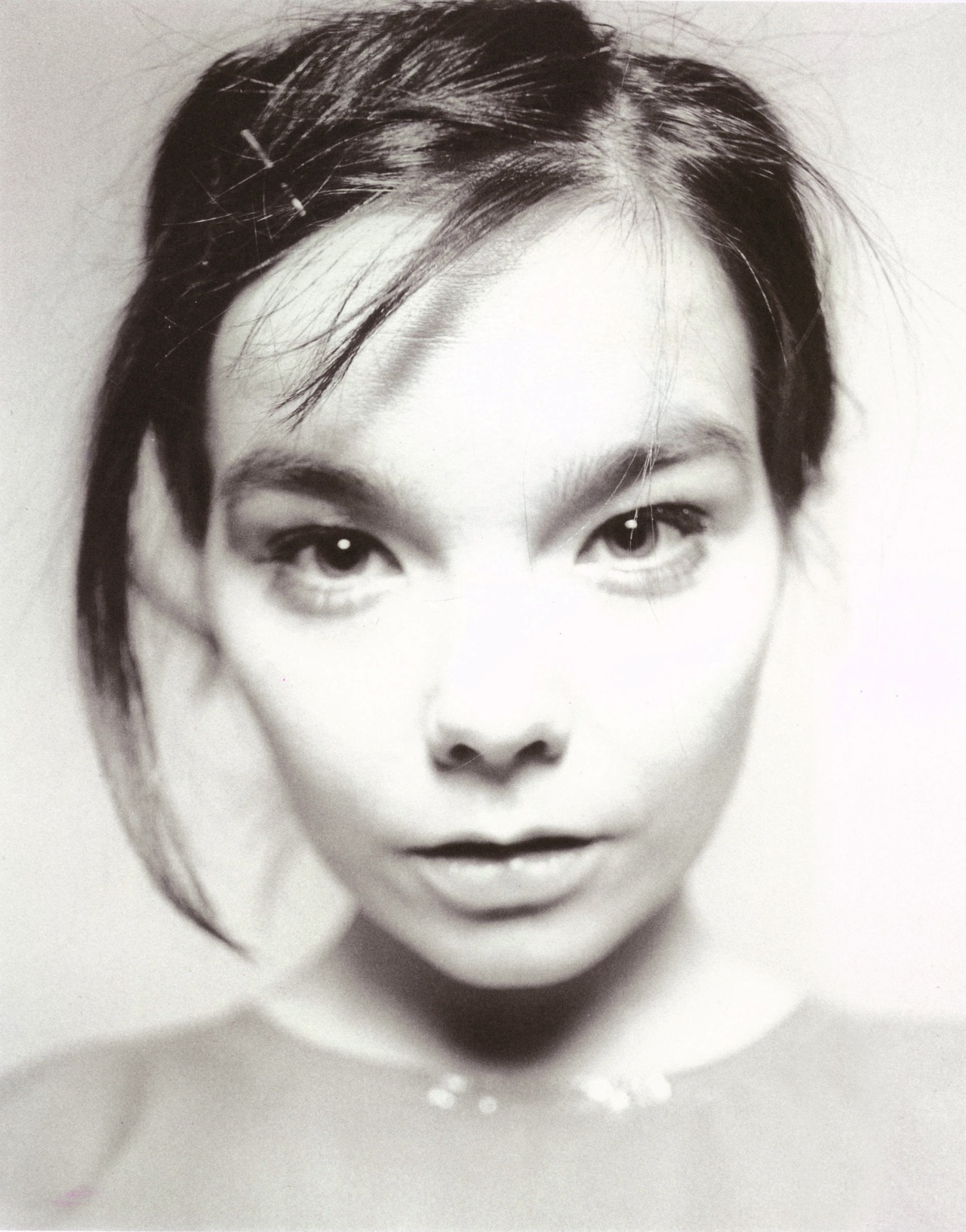 bjorkfr:Björk par les Snorri Brothers (1995)mise à jour grand format