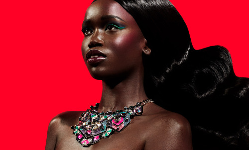 sidibeauty:  devoutfashion:  Photographer: Joshua Pestka Model: Akuol de Mabior Stylist: Aubrey Closson Mua: Romero Jennings Hair : Joseph DiMaggio   Sidi Beauty 