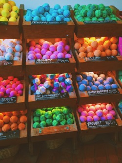 Lauren-Ariel:  If You Go To Lush And Don’t Take A Picture, Did You Even Go? (Created