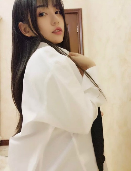 yilinsister:这白毛毯知道是干什么的吗？