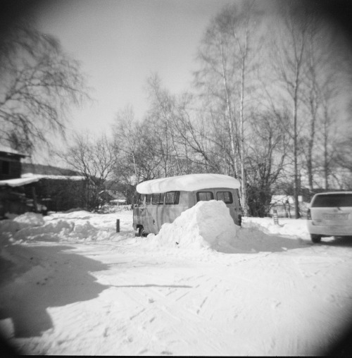 the first pictures I finally got to develop myself! it was fun :) (a roll from about 3-4 years 