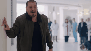   Bazı yaralar ne dikiş tutar ne kabuk bağlar öylece kanar durur.. ömrümce