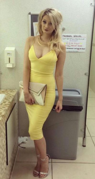 Sex Blondie in Yellow pictures