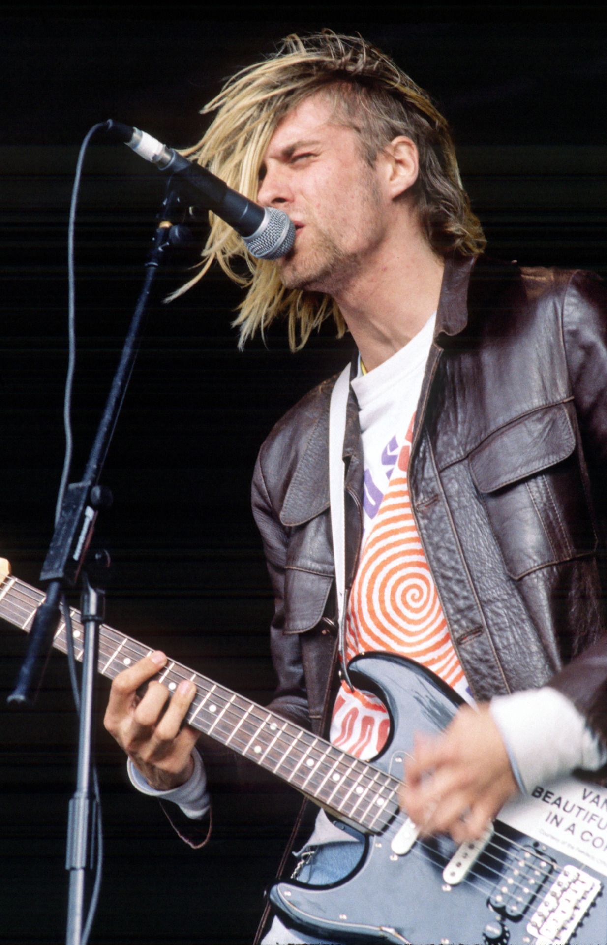 Rock n' Roll — Kurt Cobain performing at Reading Festival on...